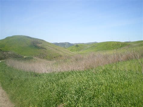 File:Rolling Hills at Upper Las Virgenes Canyon.JPG - Wikipedia, the free encyclopedia