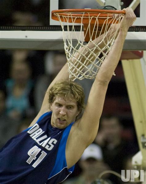 Photo: Dallas Mavericks vs Seattle SuperSonics - SEA2008011108 - UPI.com