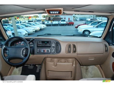 2000 Dodge Ram 1500 Interior