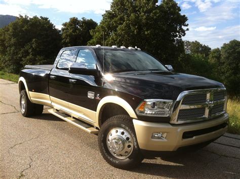 Dodge Ram 3500 Dually Longhorn