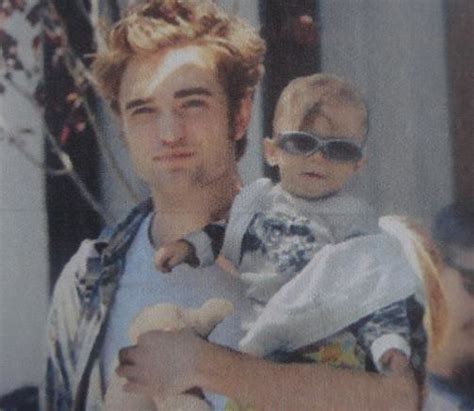 robert pattinson robsten baby | a father & son | phoebekates03 | Flickr