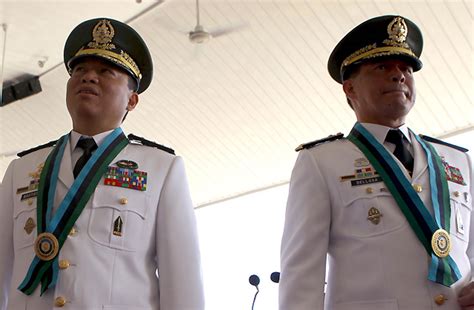 'Paquito Diaz' provides icebreaker at AFP turnover ceremony | News | GMA News Online