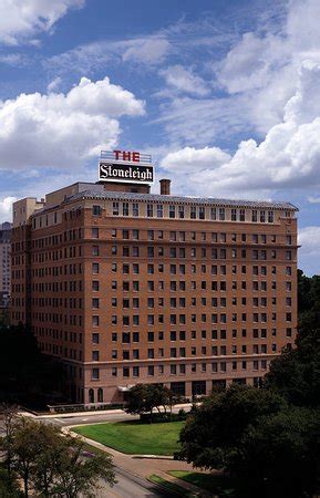 Le Meridien Dallas, The Stoneleigh - UPDATED 2017 Prices & Hotel ...