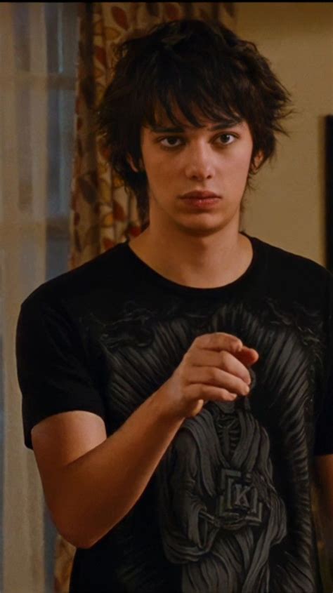 Rodrick heffley wallpaper | Devon bostick, Pretty men, People