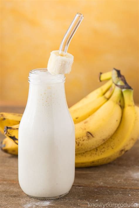 Banana Smoothie with Yogurt - Know Your Produce