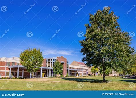 Sunny Exterior View of the Campus of University of the Ozarks Editorial Photo - Image of travel ...