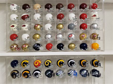 Nfl Helmet Logo History : Washington Football Team Reveals New Helmets ...