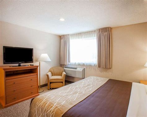 Comfort Inn Kirkland, WA - See Discounts