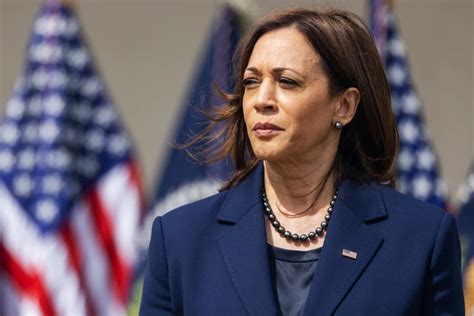 Kamala Harris (Vice President of the United States) Biography - The ...