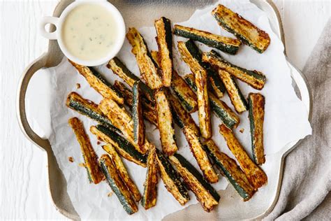 Zucchini Fries With Parmean {Baked And Crispy}