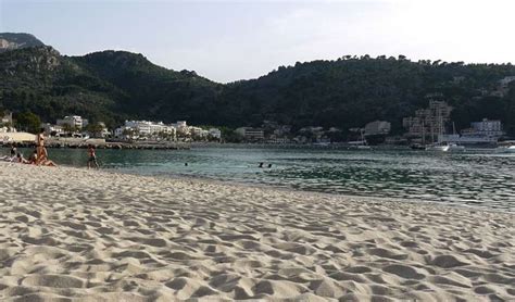 Summer Beach Parties in Port of Soller | SeeMallorca.com