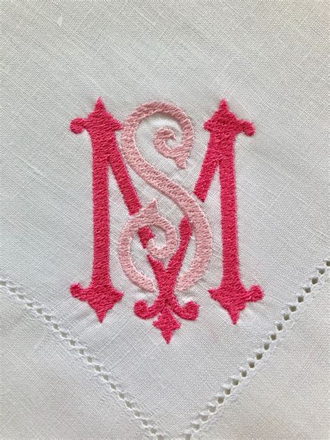 Monogrammed Napkins / Cloth Napkins / Dinner Napkins / Linen - Etsy