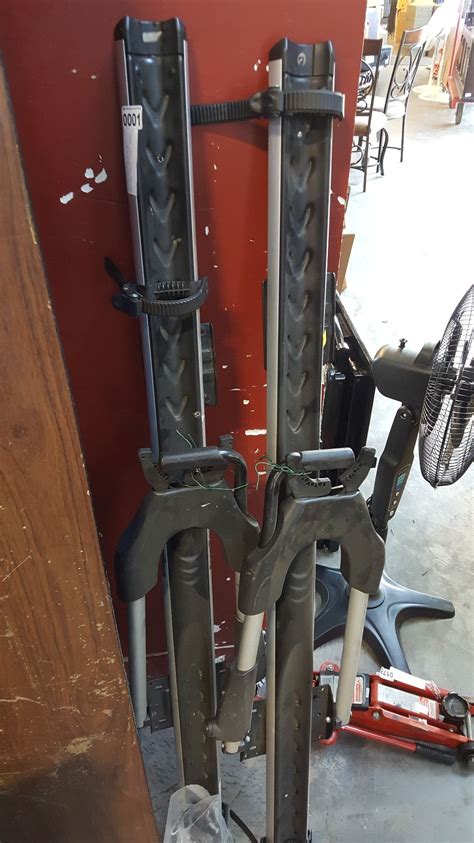 PAIR OF ROOF RACK BIKE CARRIERS "SPORT RACK" BRAND - Big Valley Auction