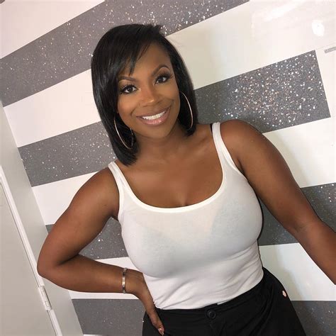 Kandi Burruss Loses The Wigs & Weave Showing Off Her Natural Hair ...