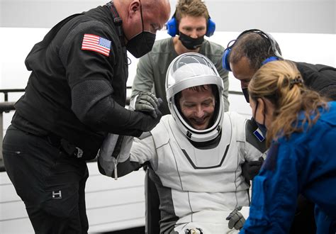 NASA’s SpaceX Crew-2 Splashdown | ESA (European Space Agency… | Flickr