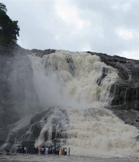 9 Best Waterfalls near Hyderabad | Waterfalls around Hyderabad