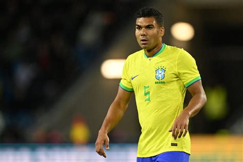 Casemiro provides 40-yard assist for Brazil to showcase his passing range