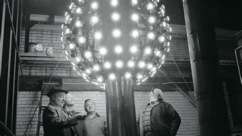 History Of The Times Square New Year’s Eve Ball Drop – History Enhanced