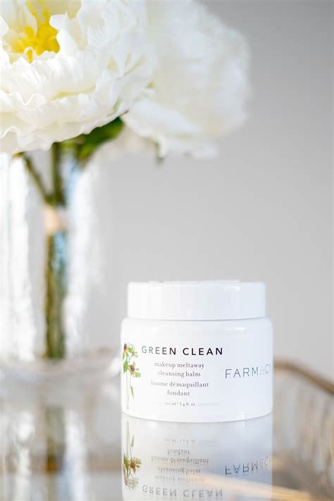 Farmacy Beauty Green Clean Makeup Meltaway Cleansing Balm Review