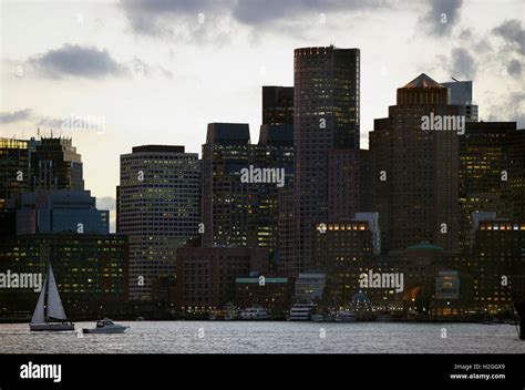 Boston skyline sunset hi-res stock photography and images - Alamy