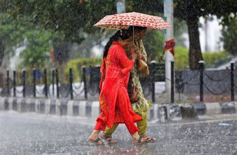 Best pictures that capture the essence of monsoon in India - cnbctv18.com