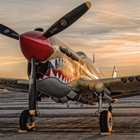 Beautiful P-40. | Aircraft, Fighter planes, Wwii fighter planes