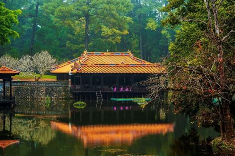 Tu Duc : guide complet du tombeau de Tu Duc à savoir absolument