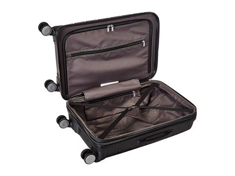 Samsonite Freeform 21" Spinner at Zappos.com