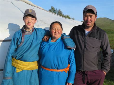 Modern Mongolian Nomads - Meet Naraa and Bujee - Eternal Landscapes