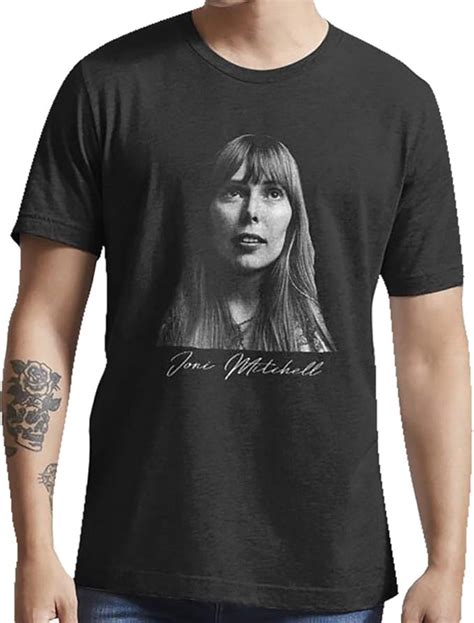 Joni Mitchell Portrait Essential Tshirt: Amazon.ca: Clothing & Accessories