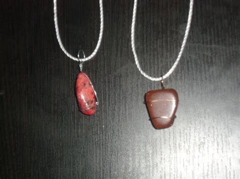 Polished Rock Pendant Necklace : 3 Steps - Instructables