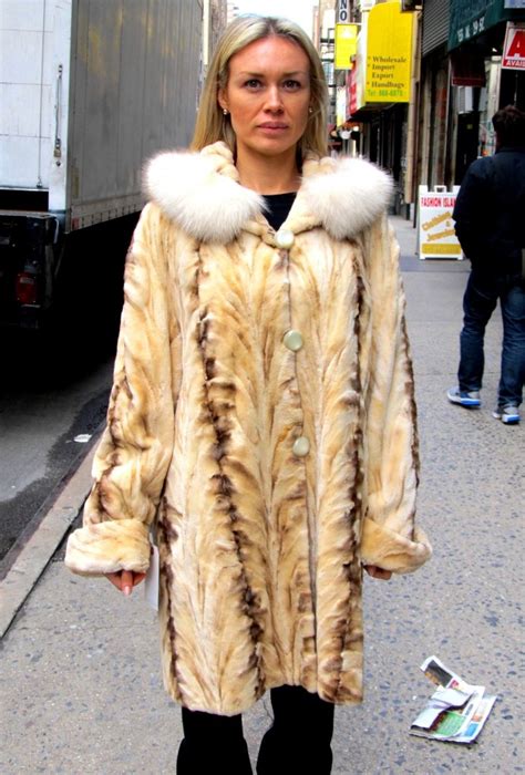 3/4 Fur Coats New York | NYC Furriers | Fur Rentals | Henry Cowit Madison Ave Furs