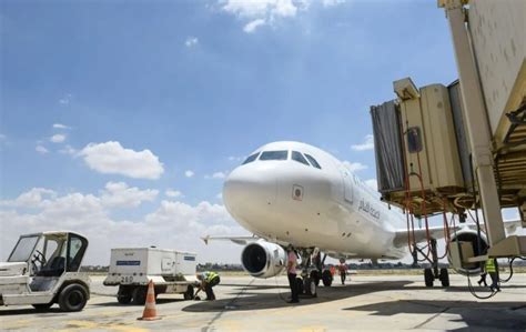 Syria's Aleppo airport reopens after Israeli air... | Rudaw.net