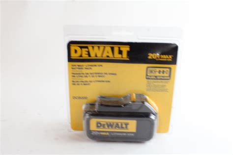 DeWalt 20V Lithium Ion Battery | Property Room