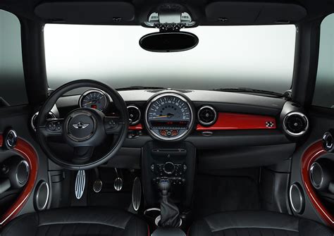 Sneak Peek at MINI's New Interior Trim Options - MotoringFile