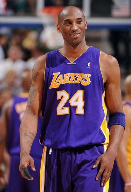 kobe bryant purple jersey,OFF 71%,www.concordehotels.com.tr