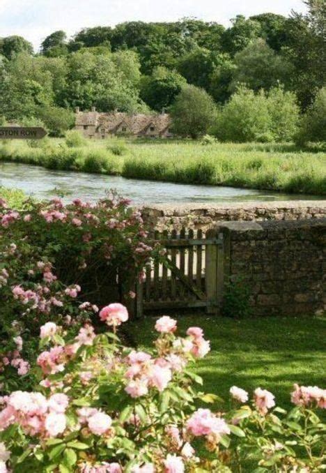 England's countryside | Beautiful gardens, Garden, Cottage garden