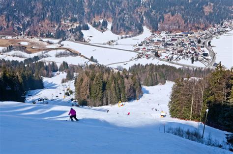 Kranjska Gora Ski Resort | Skiing in Slovenia | travelslovenia.org