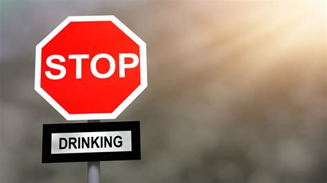 10 Reasons to Stop Drinking Alcohol Today : Content Rally