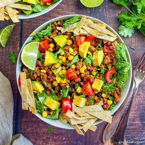 Thai Salad with Sesame-Crusted Tofu (Oil-Free) – No Sweat Vegan