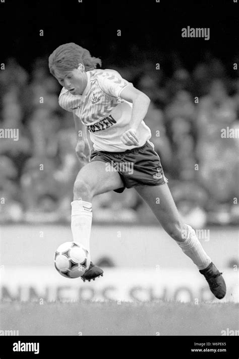 CHRIS WADDLE, TOTTENHAM HOTSPUR FC, 1986 Stock Photo - Alamy