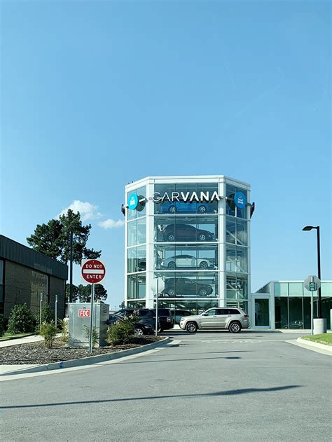 Is The Carvana Vending Machine Really The New Way To Buy A Car?