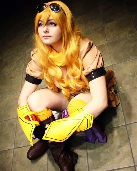 Yang Xiao Long | Cosplay Amino