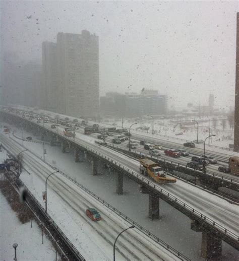 Toronto sees 500 collisions after storm drops 22 cm of snow | CBC News