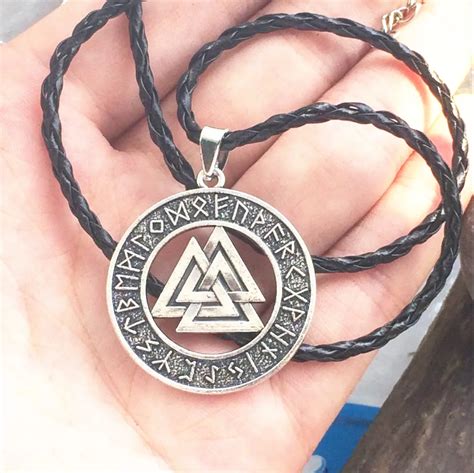 Slavic Norway Valknut pagan amulet pendant Men necklace Scandinavian Viking jewelry Odin 's ...