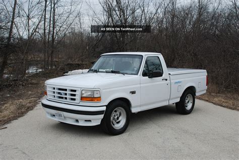 1995 Ford F-150 SVT Lightning - Information and photos - MOMENTcar