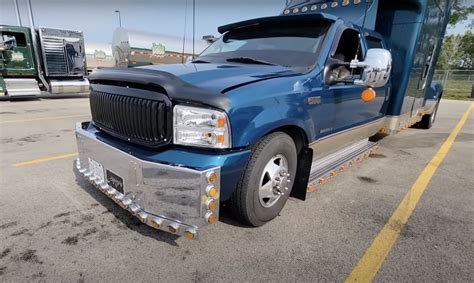 2000 Ford F-350 Big Bunk Semi Truck Is One Seriously Cool Project - Ford-Trucks.com