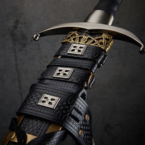 Longclaw Scabbard - Valyrian Steel® - Touch of Modern