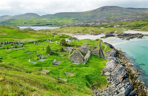 16 Top Attractions of the Ring of Kerry | PlanetWare