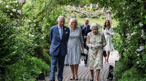 Royal Snub No More: Camilla To Be Queen When Prince Charles Is King ...